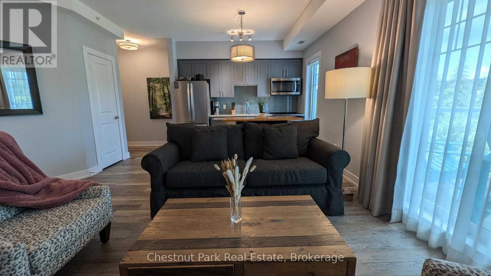 316 - 25 Pen Lake Point Road, Huntsville, Ontario  P1H 1A9 - Photo 12 - X12156133