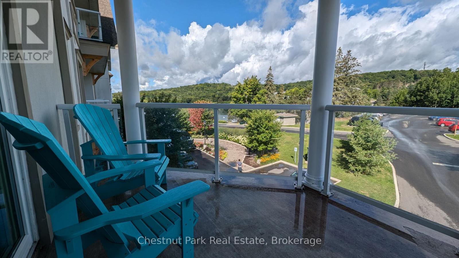 316 - 25 Pen Lake Point Road, Huntsville, Ontario  P1H 1A9 - Photo 2 - X12156133