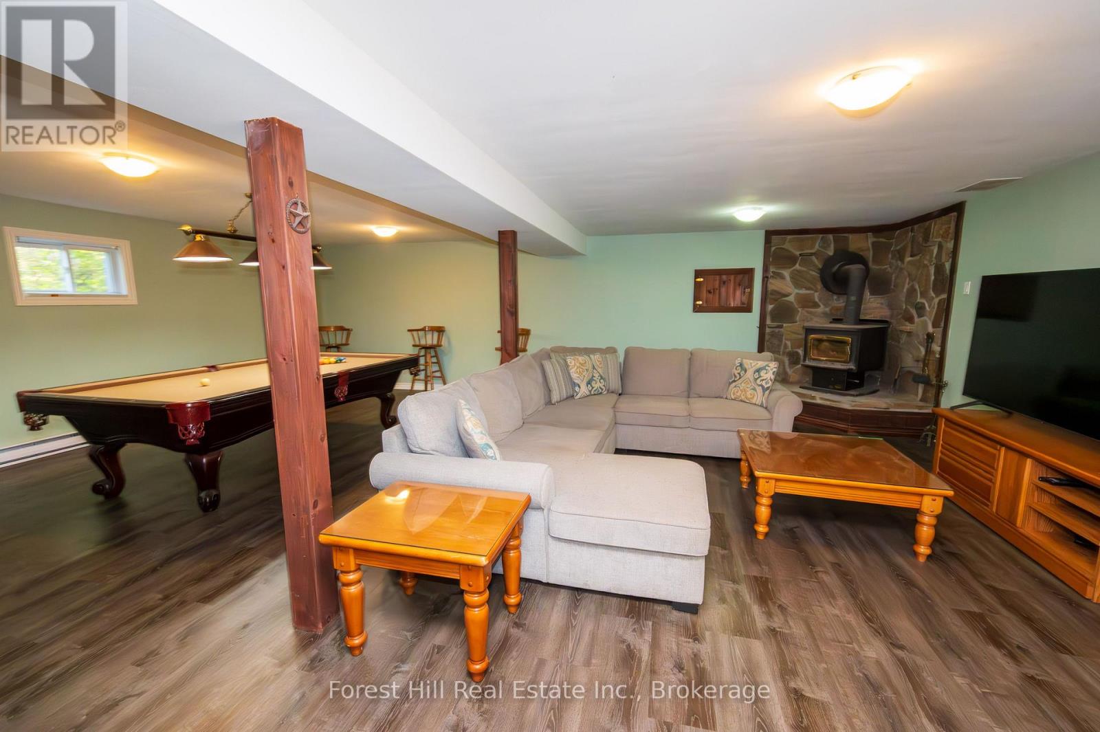 917 Portage Road, Lake Of Bays, Ontario  P1H 2J6 - Photo 21 - X12156233