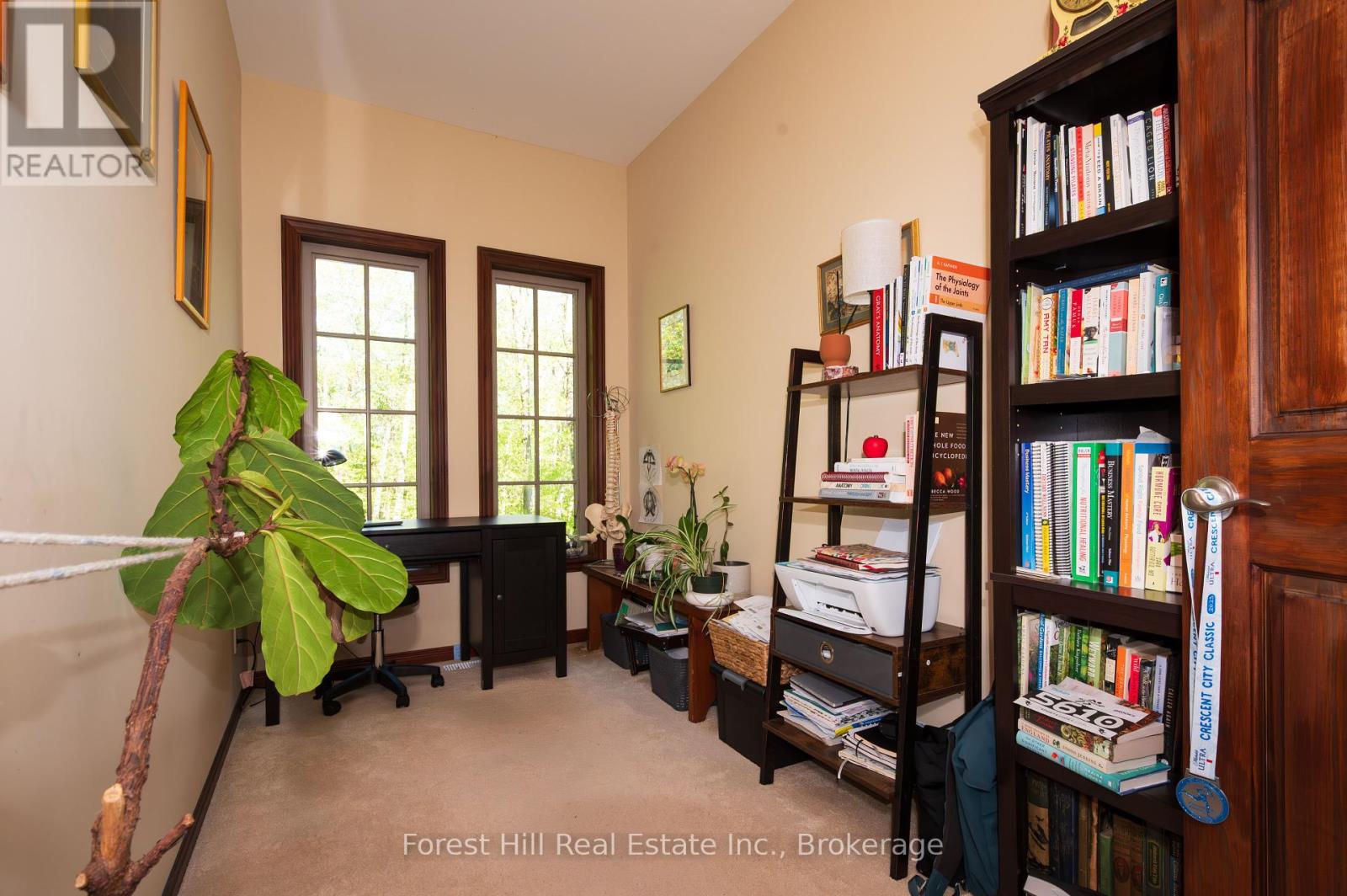 917 Portage Road, Lake Of Bays, Ontario  P1H 2J6 - Photo 34 - X12156233