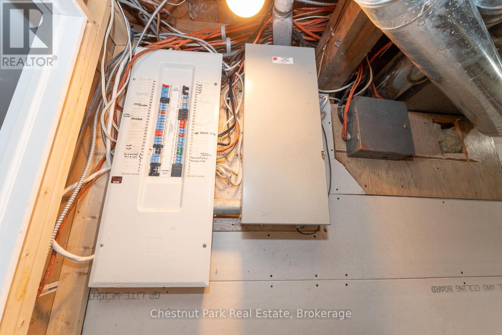 2015 141 Highway, Muskoka Lakes, Ontario  P0B 1M0 - Photo 34 - X12156658