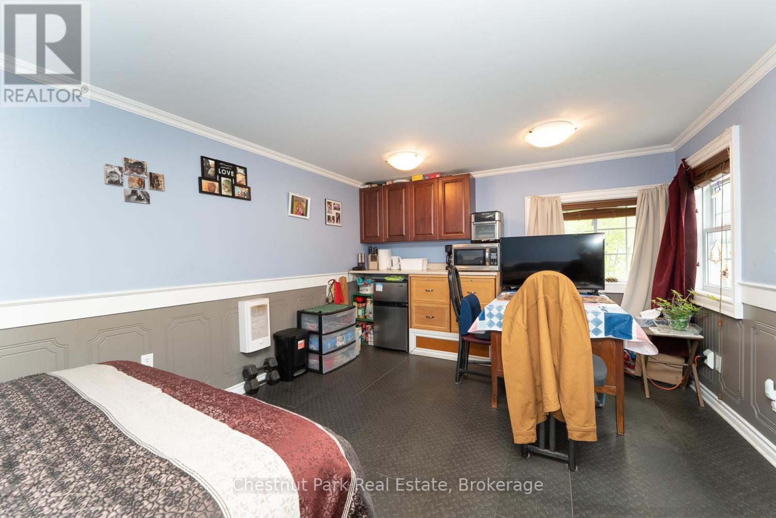 2015 141 Highway, Muskoka Lakes, Ontario  P0B 1M0 - Photo 37 - X12156658