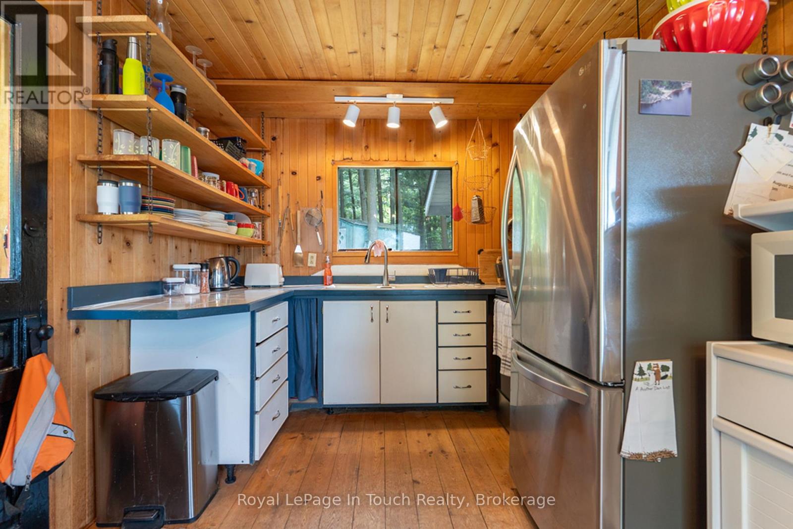 15052 Georgian Bay Shore, Georgian Bay, Ontario  P0E 1E0 - Photo 13 - X12167656