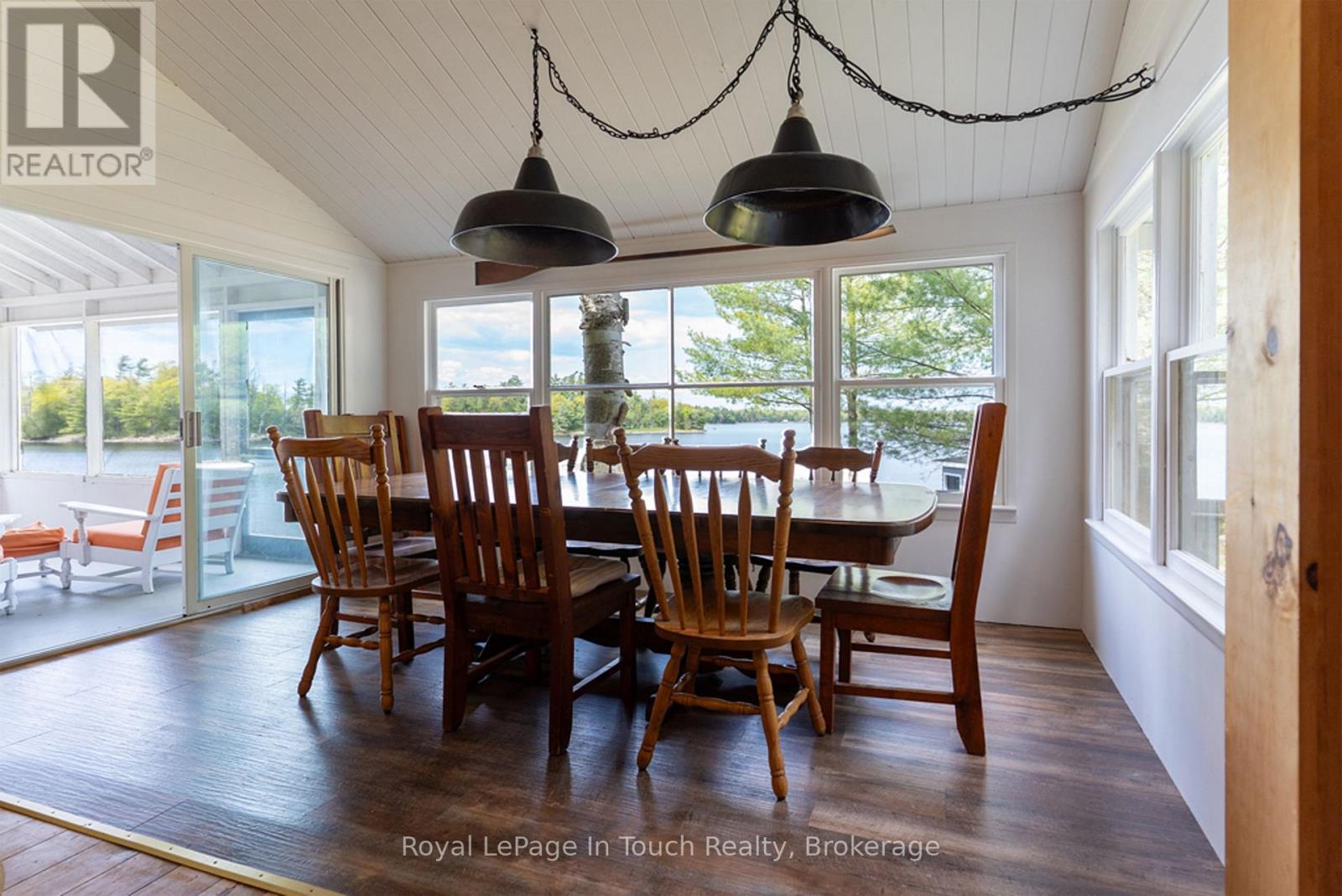 15052 Georgian Bay Shore, Georgian Bay, Ontario  P0E 1E0 - Photo 15 - X12167656