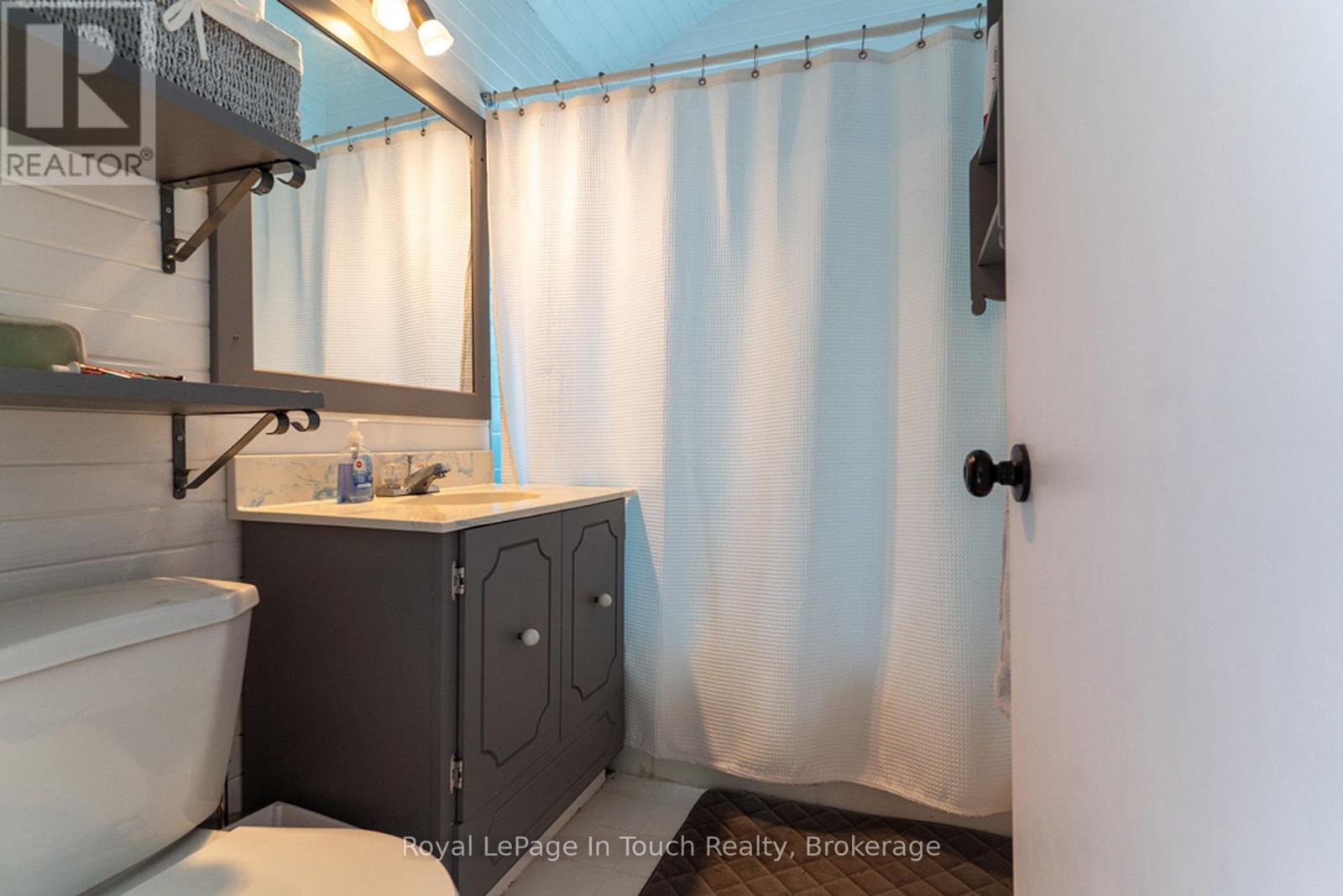 15052 Georgian Bay Shore, Georgian Bay, Ontario  P0E 1E0 - Photo 24 - X12167656