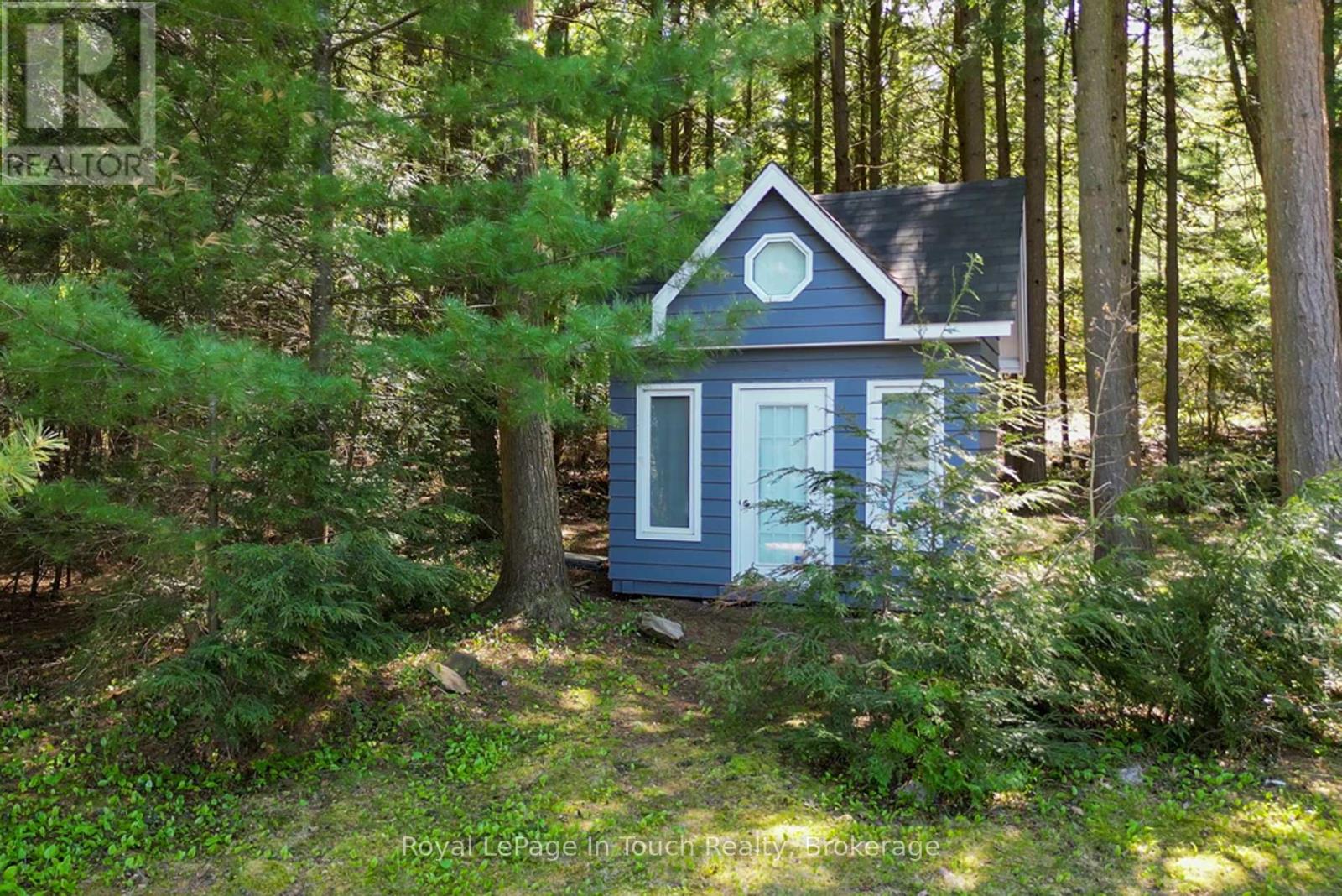 15052 Georgian Bay Shore, Georgian Bay, Ontario  P0E 1E0 - Photo 25 - X12167656