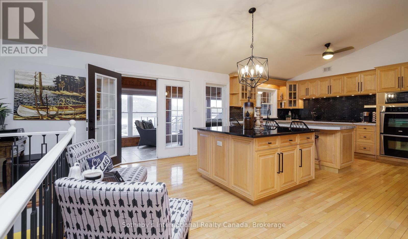 427 West Browns Road, Huntsville, Ontario  P1H 0J2 - Photo 14 - X12169365