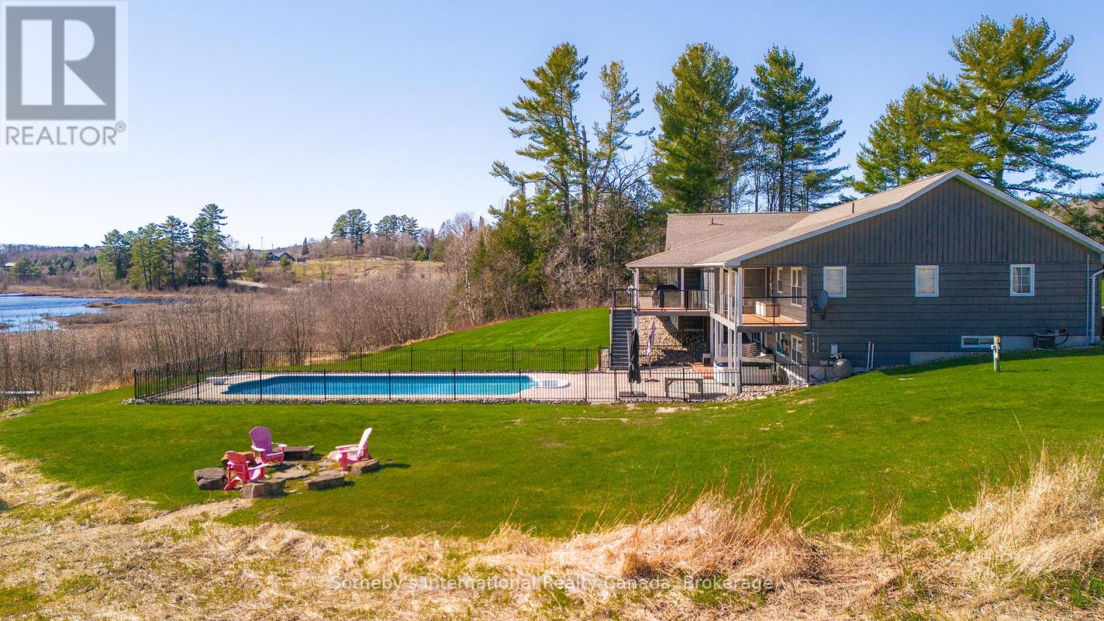 427 West Browns Road, Huntsville, Ontario  P1H 0J2 - Photo 38 - X12169365