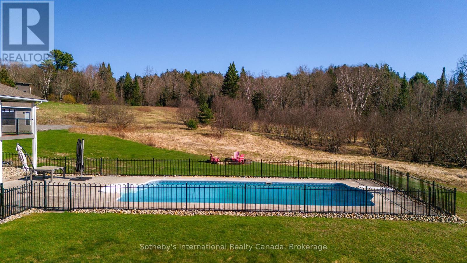 427 West Browns Road, Huntsville, Ontario  P1H 0J2 - Photo 41 - X12169365