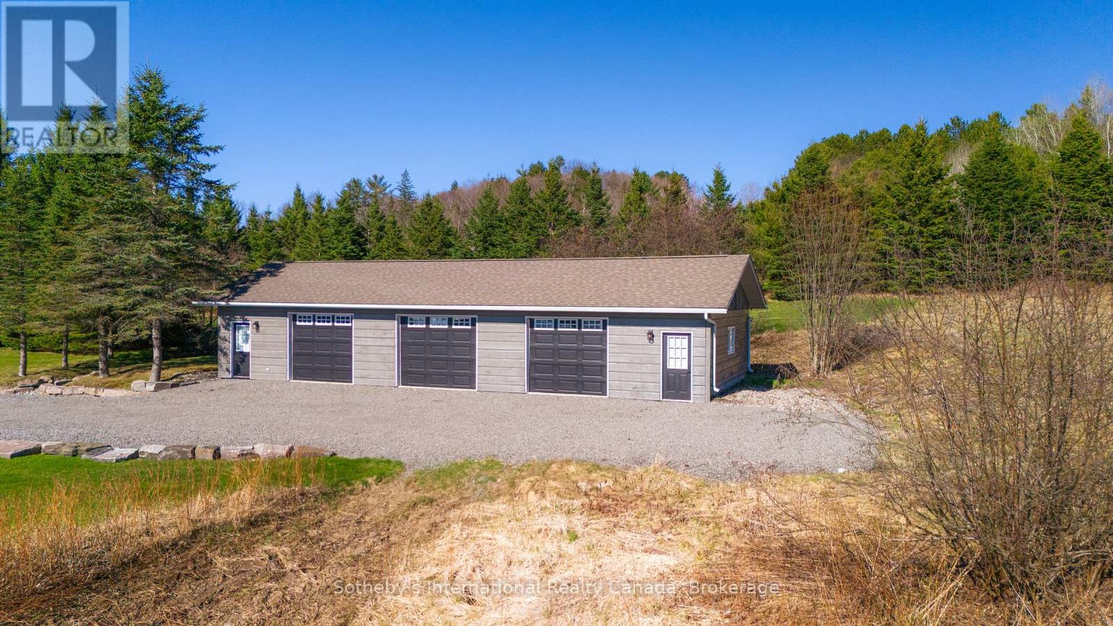 427 West Browns Road, Huntsville, Ontario  P1H 0J2 - Photo 48 - X12169365