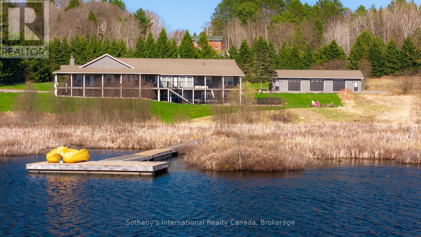 427 West Browns Road, Huntsville, Ontario  P1H 0J2 - Photo 6 - X12169365