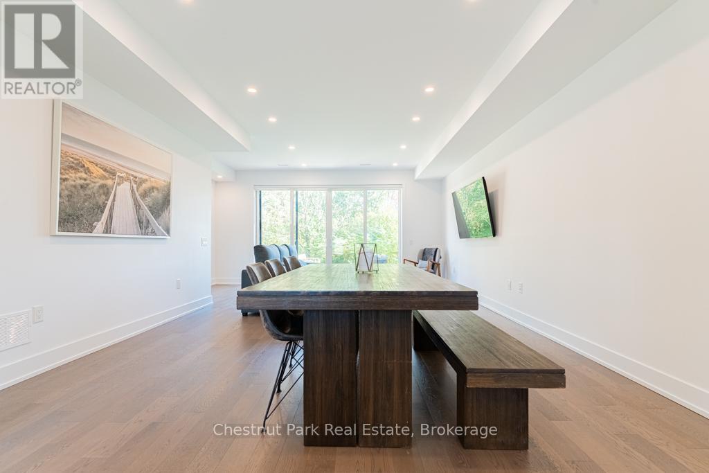 29 Rockmount Crescent, Gravenhurst, Ontario  P1P 0A6 - Photo 13 - X12178079