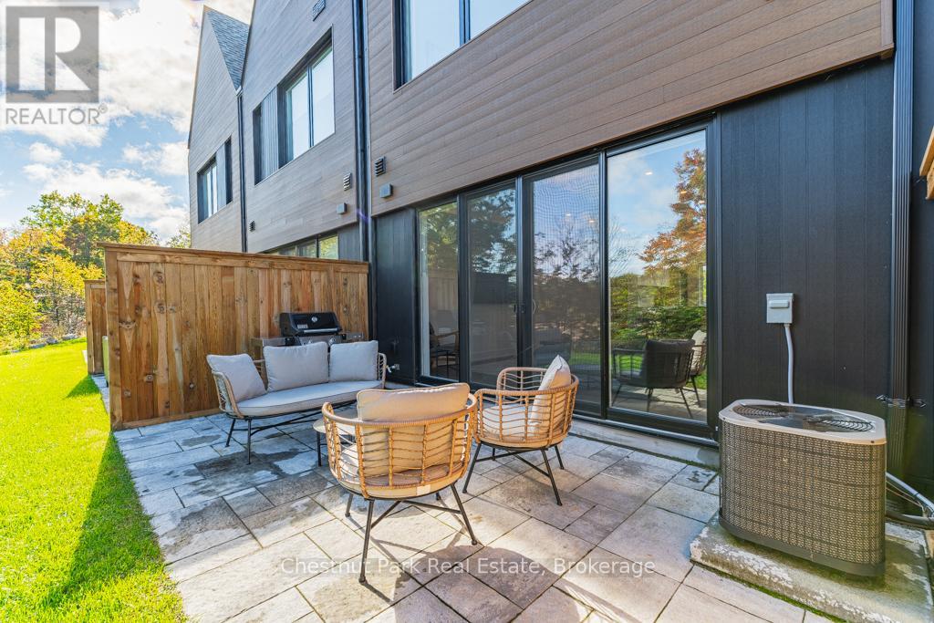 29 Rockmount Crescent, Gravenhurst, Ontario  P1P 0A6 - Photo 33 - X12178079