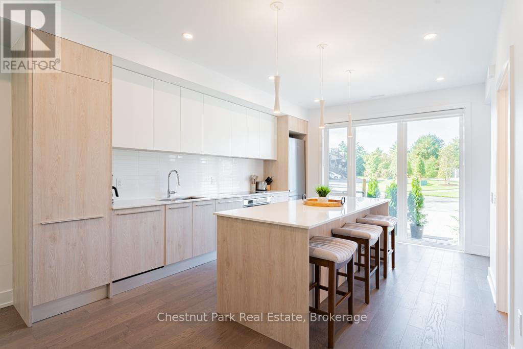 29 Rockmount Crescent, Gravenhurst, Ontario  P1P 0A6 - Photo 8 - X12178079