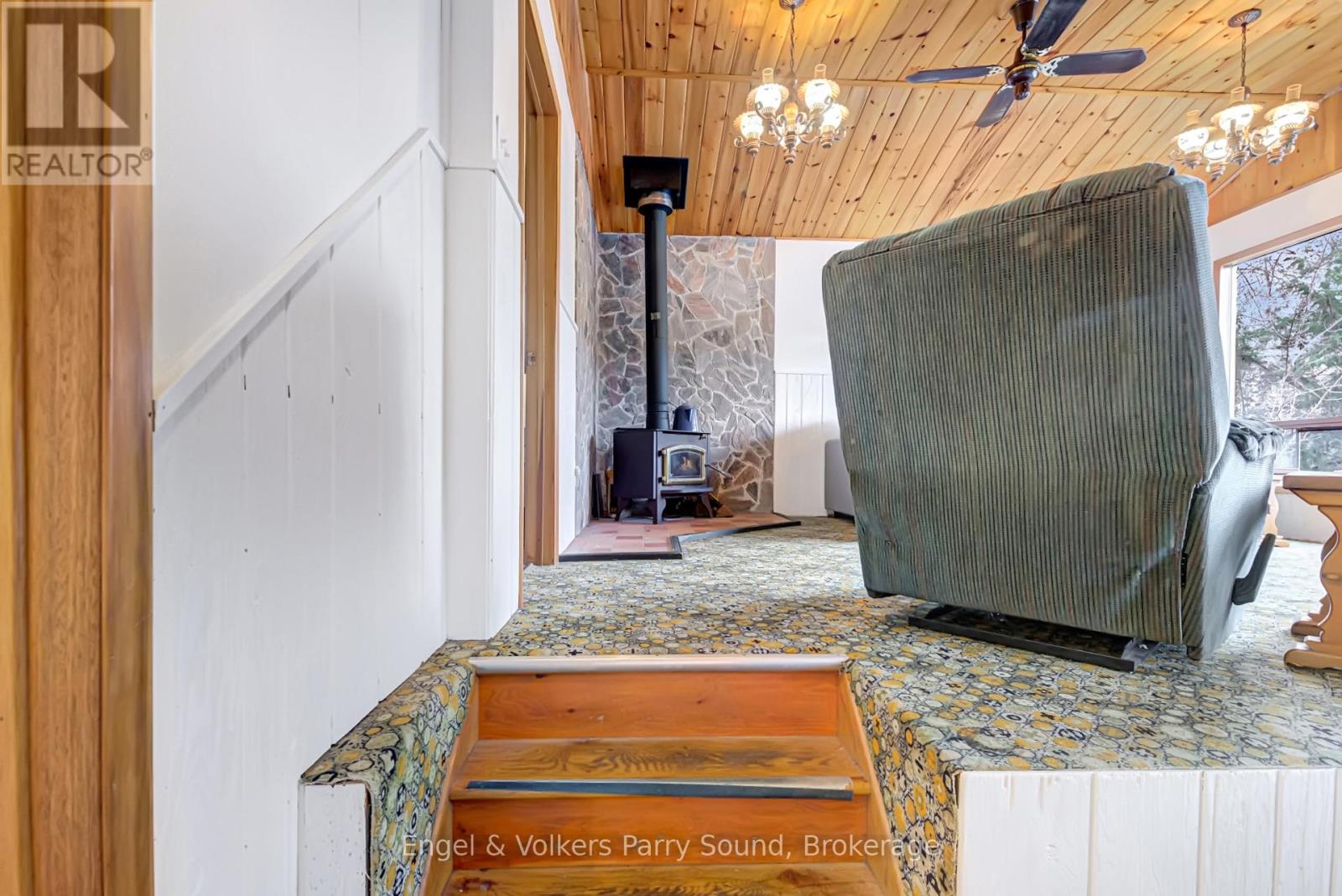 27 Lower Lane, Seguin, Ontario  P2A 0B2 - Photo 11 - X12178830