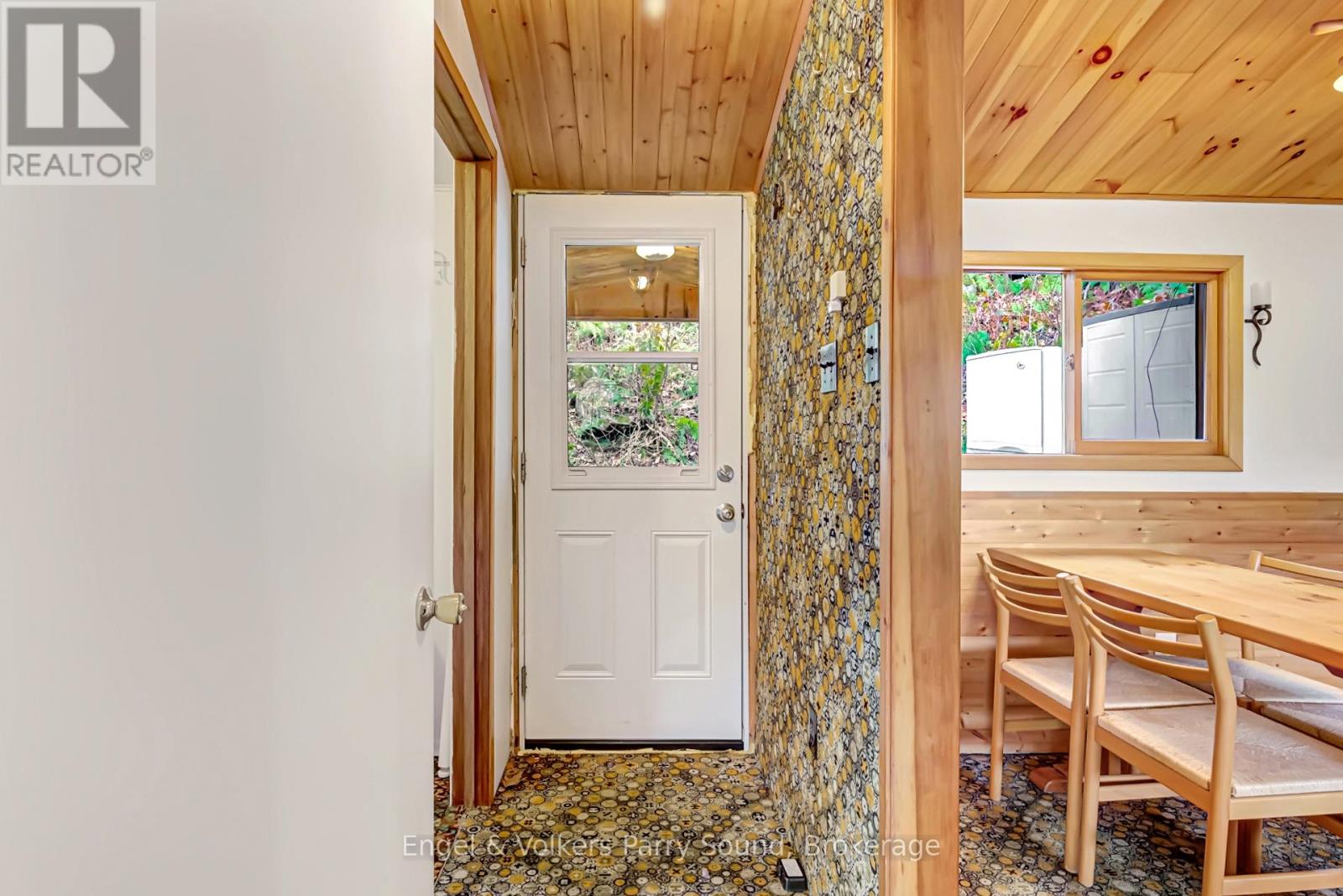 27 Lower Lane, Seguin, Ontario  P2A 0B2 - Photo 22 - X12178830