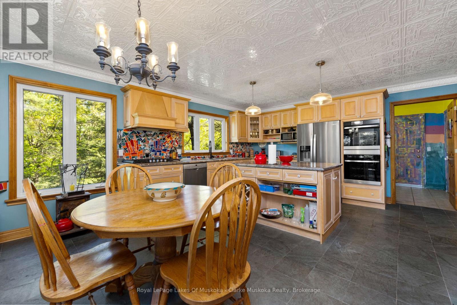 733 Whites Falls Road, Georgian Bay, Ontario  L0K 1S0 - Photo 10 - X12179731