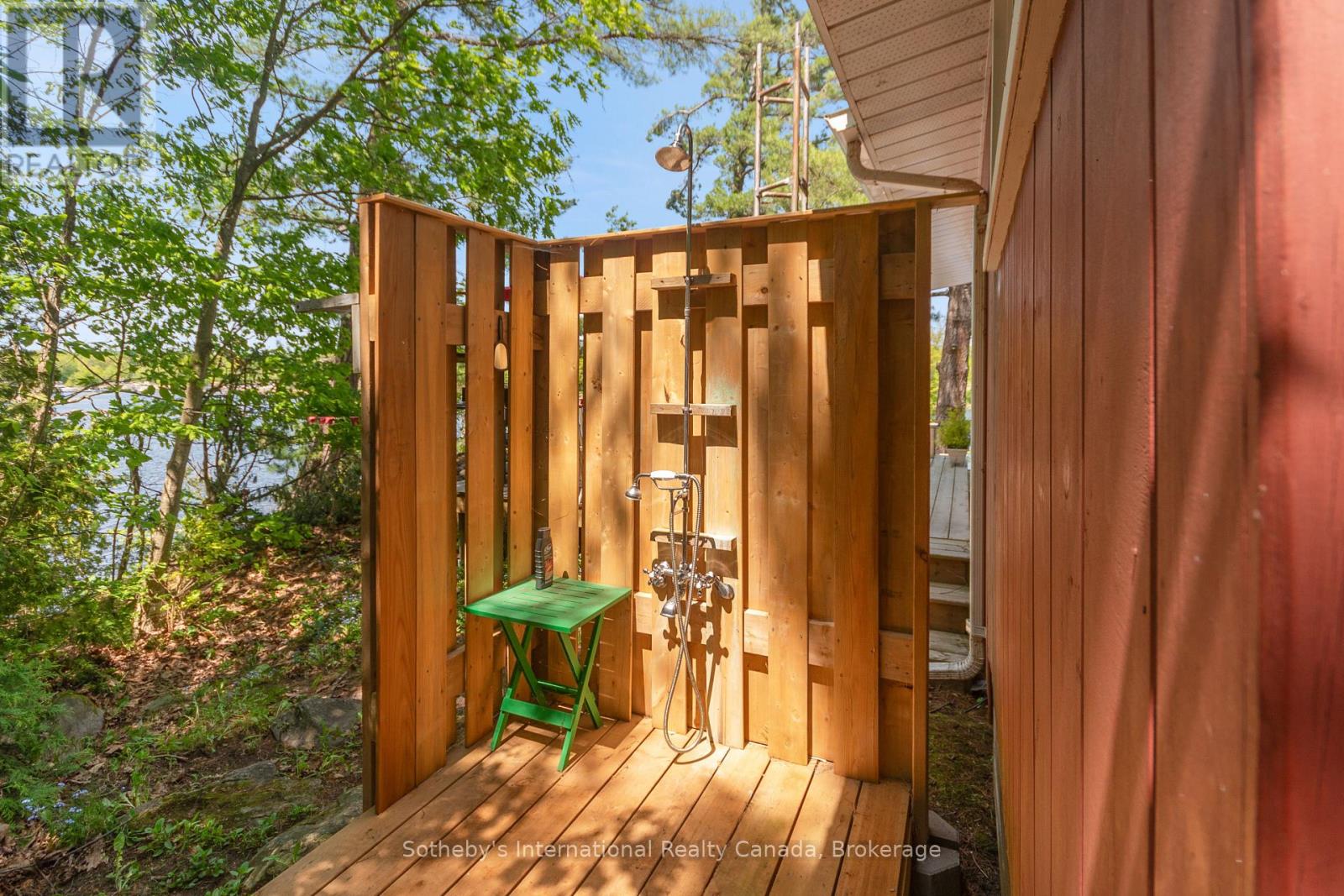 5096 Island 865, Georgian Bay, Ontario  L0K 1S0 - Photo 19 - X12201351