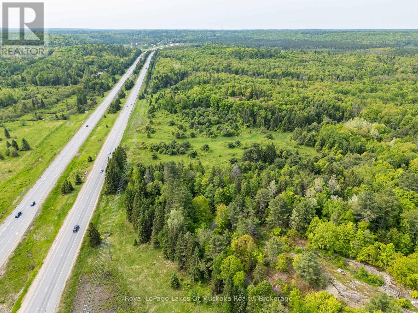 22 Allensville Road, Huntsville, Ontario  P0B 1M0 - Photo 1 - X12202484