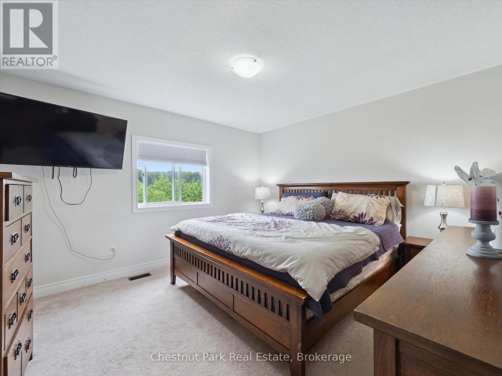 245 Wild Rose Drive, Gravenhurst, Ontario  P1P 0B4 - Photo 17 - X12205375