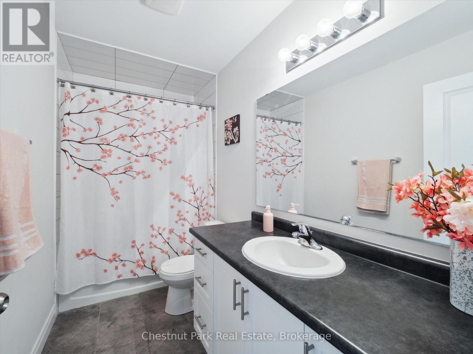 245 Wild Rose Drive, Gravenhurst, Ontario  P1P 0B4 - Photo 25 - X12205375