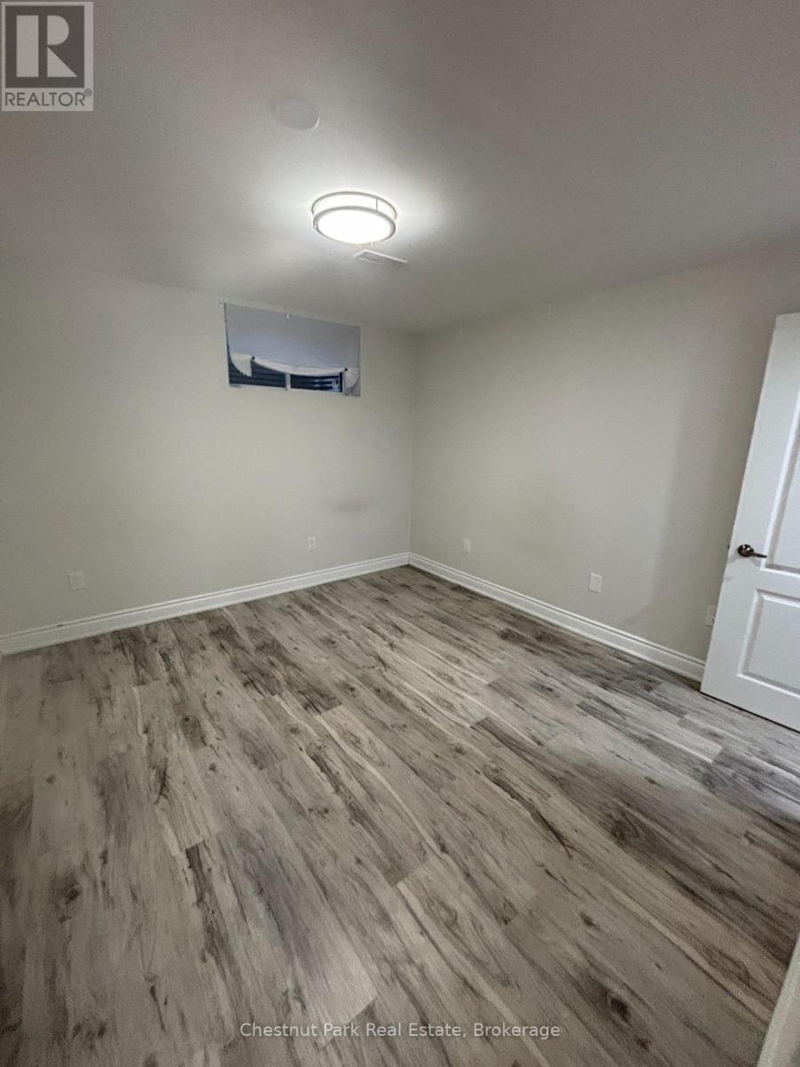 245 Wild Rose Drive, Gravenhurst, Ontario  P1P 0B4 - Photo 34 - X12205375