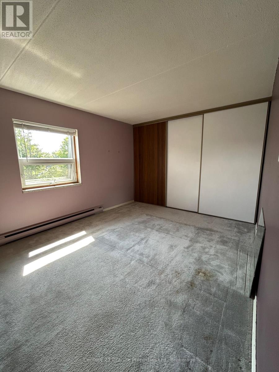 306 - 200 Beaconview Heights, Parry Sound, Ontario  P2A 2E1 - Photo 8 - X12226528