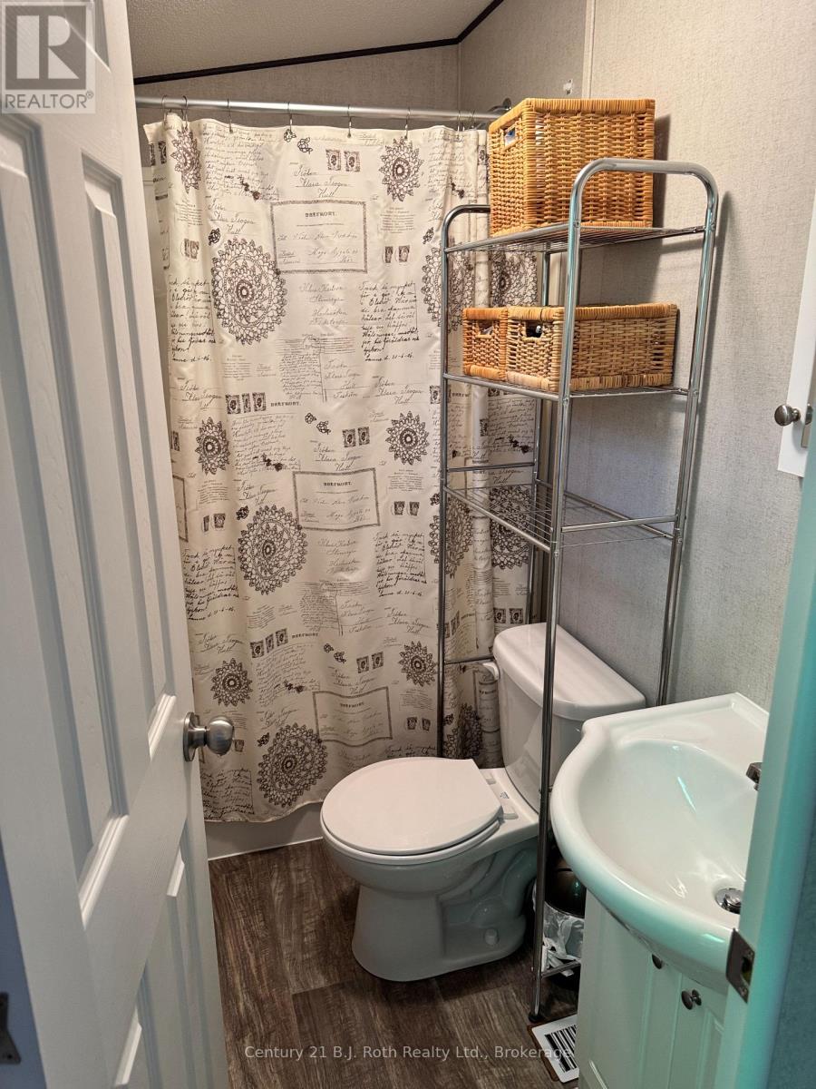 767 Poplar Crescent, Bracebridge, Ontario  P1L 1W9 - Photo 17 - X12237559