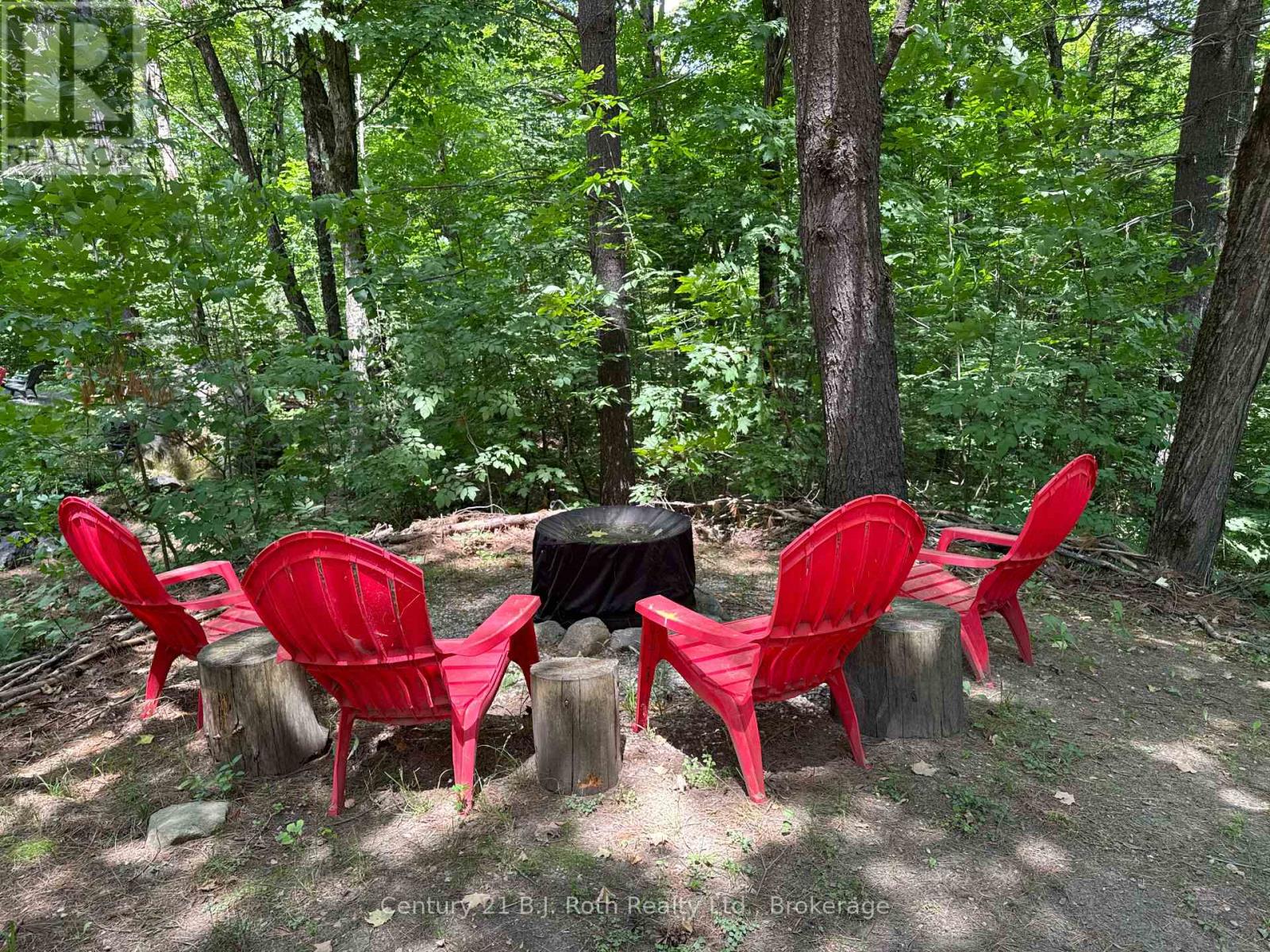 767 Poplar Crescent, Bracebridge, Ontario  P1L 1W9 - Photo 3 - X12237559