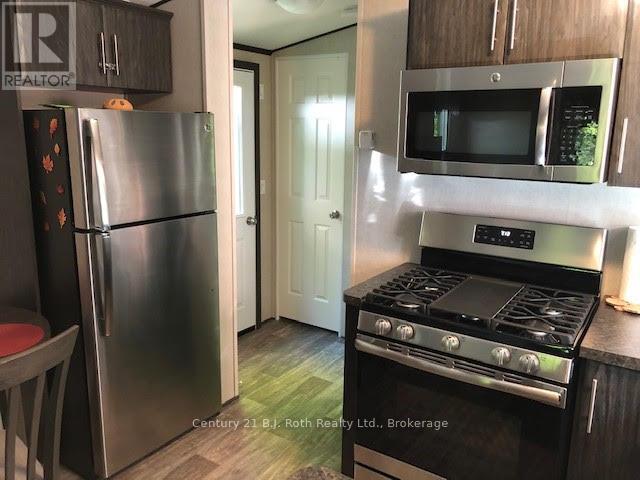 767 Poplar Crescent, Bracebridge, Ontario  P1L 1W9 - Photo 8 - X12237559