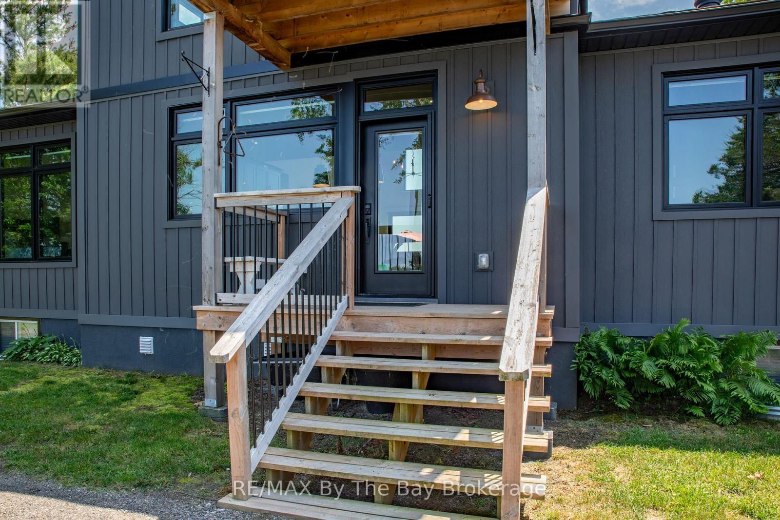 4 Island 800, Georgian Bay, Ontario  P0E 1E0 - Photo 11 - X12265205