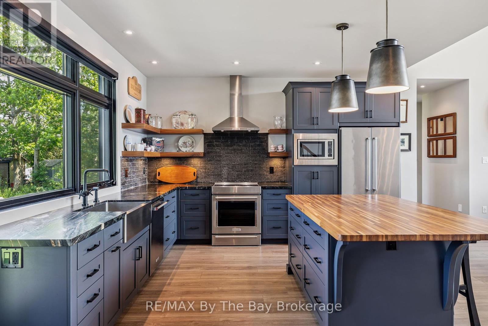 4 Island 800, Georgian Bay, Ontario  P0E 1E0 - Photo 14 - X12265205