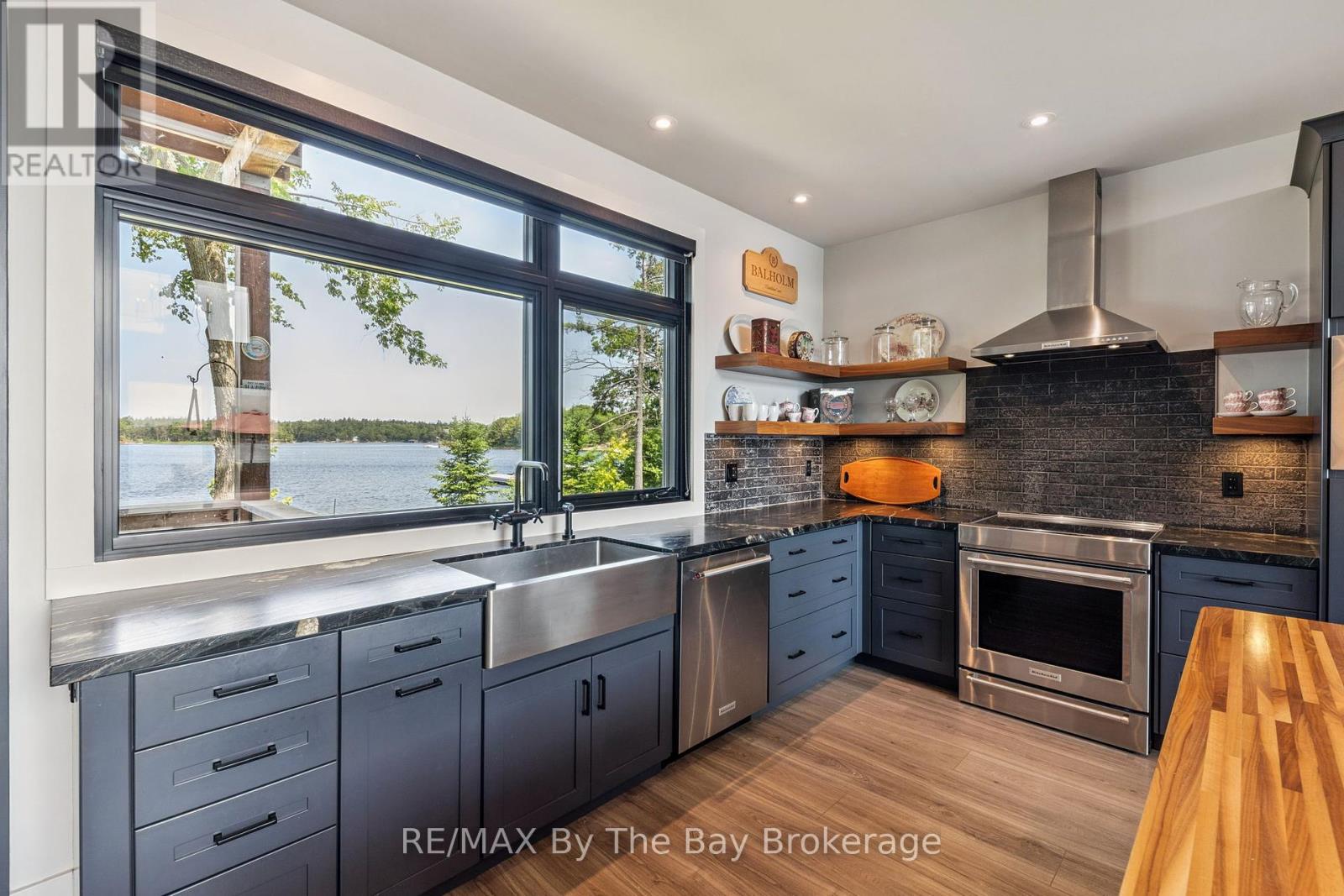 4 Island 800, Georgian Bay, Ontario  P0E 1E0 - Photo 16 - X12265205