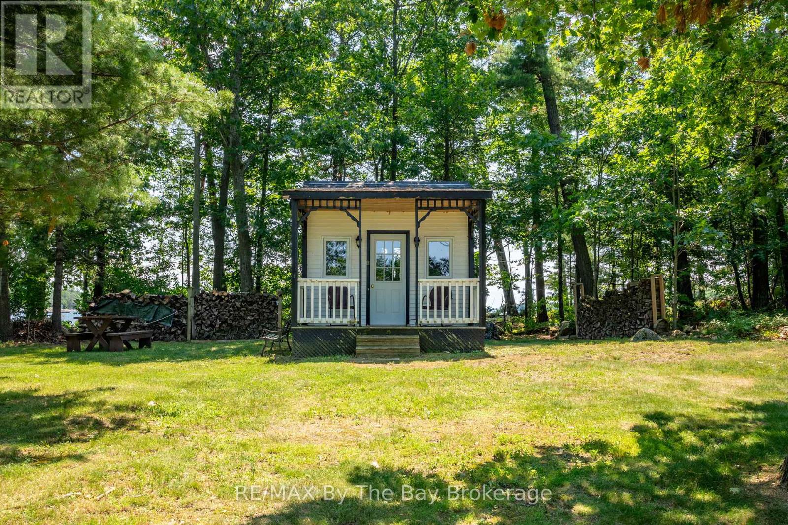 4 Island 800, Georgian Bay, Ontario  P0E 1E0 - Photo 37 - X12265205