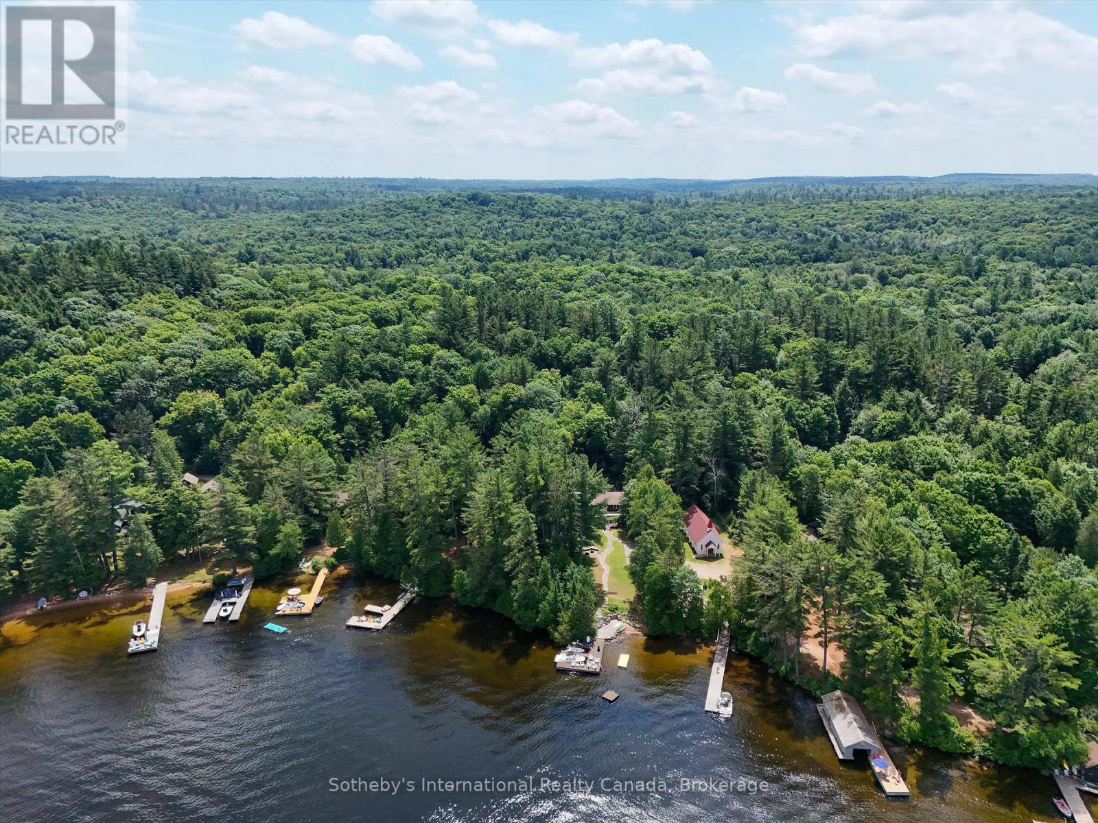 1098 Old Hwy 117, Lake Of Bays, Ontario  P0B 1A0 - Photo 11 - X12275009
