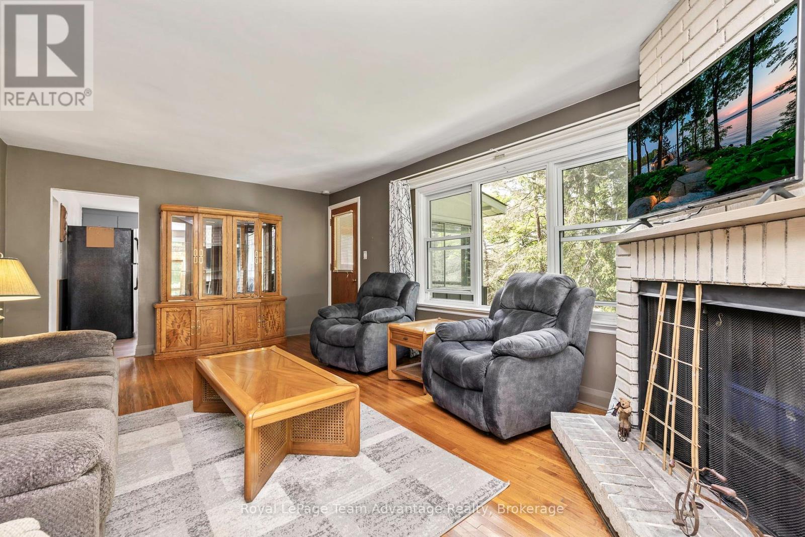 9 Woods Lane, Seguin, Ontario  P2A 2W8 - Photo 3 - X12276139