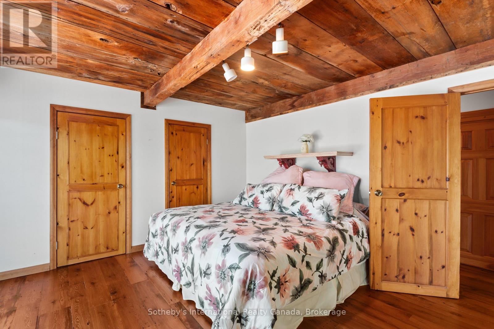 520 Is 80 Go Home Lake, Georgian Bay, Ontario  P0C 1H0 - Photo 15 - X12278248