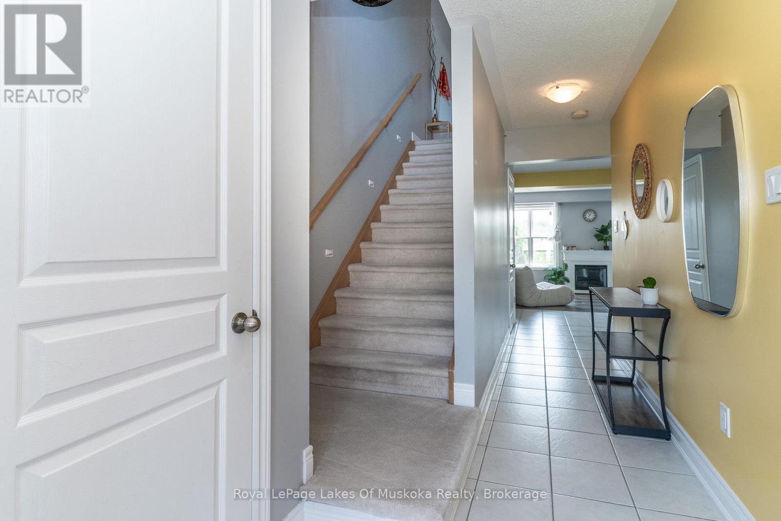 23 Little Ryans Way, Bracebridge, Ontario  P1L 0C3 - Photo 4 - X12287467