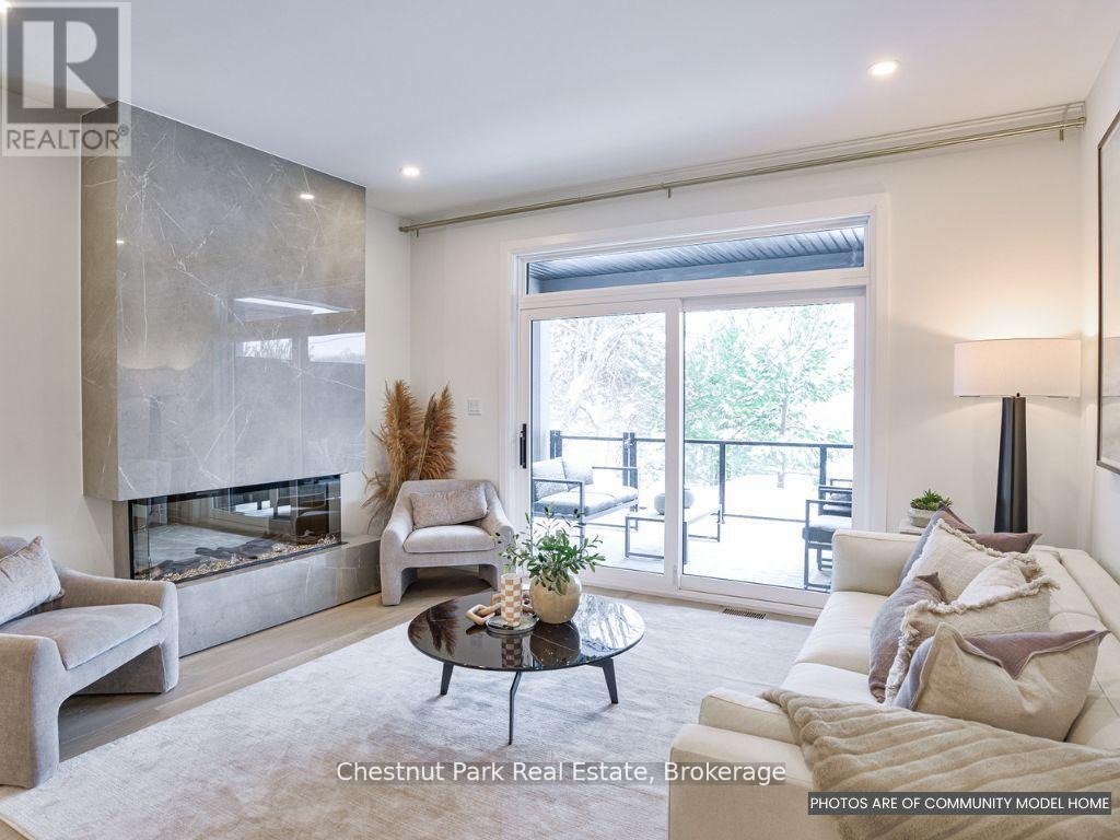 18 Pine Needle Way, Huntsville, Ontario  P1H 1M3 - Photo 1 - X12287992