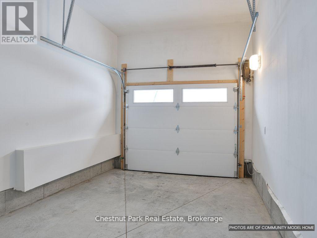 18 Pine Needle Way, Huntsville, Ontario  P1H 1M3 - Photo 10 - X12287992