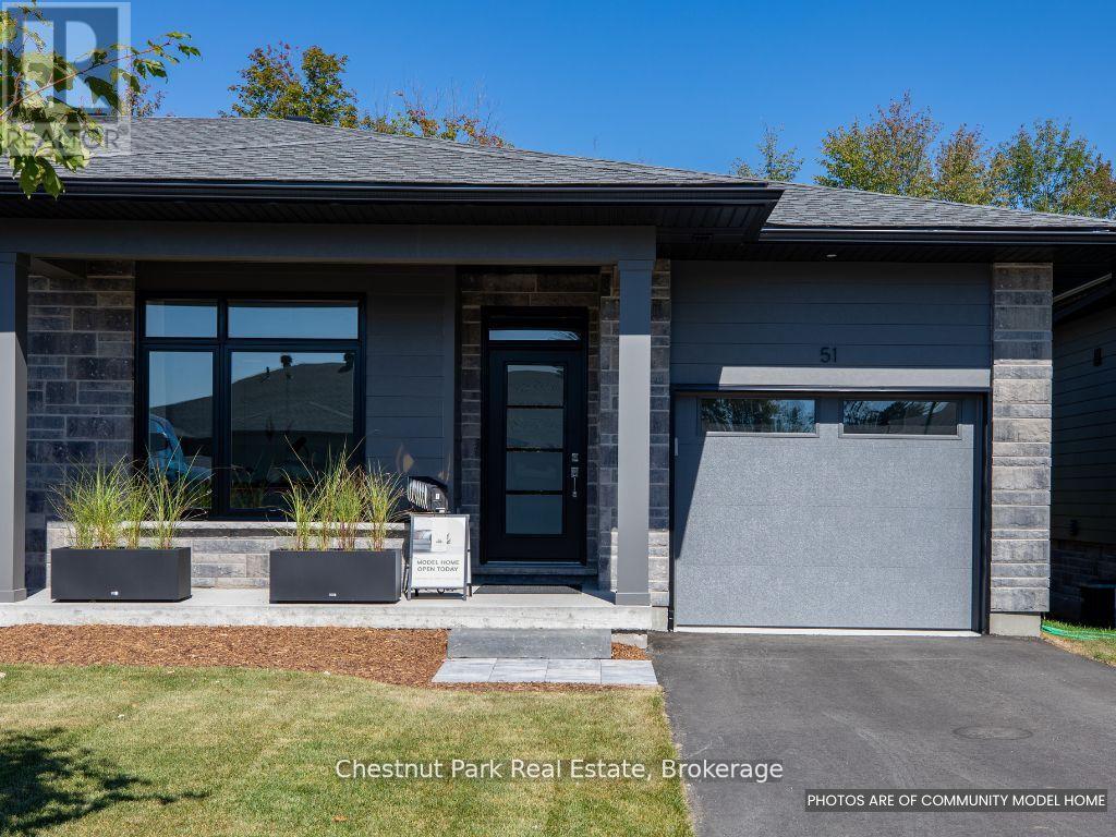 18 Pine Needle Way, Huntsville, Ontario  P1H 1M3 - Photo 12 - X12287992