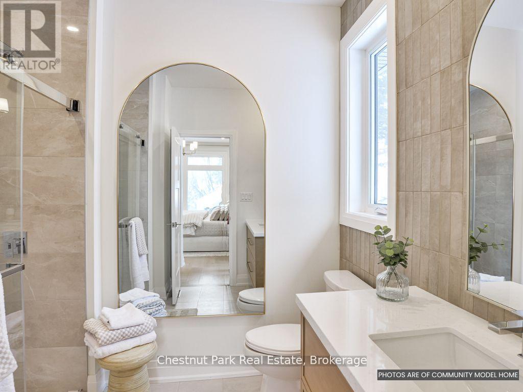 18 Pine Needle Way, Huntsville, Ontario  P1H 1M3 - Photo 3 - X12287992