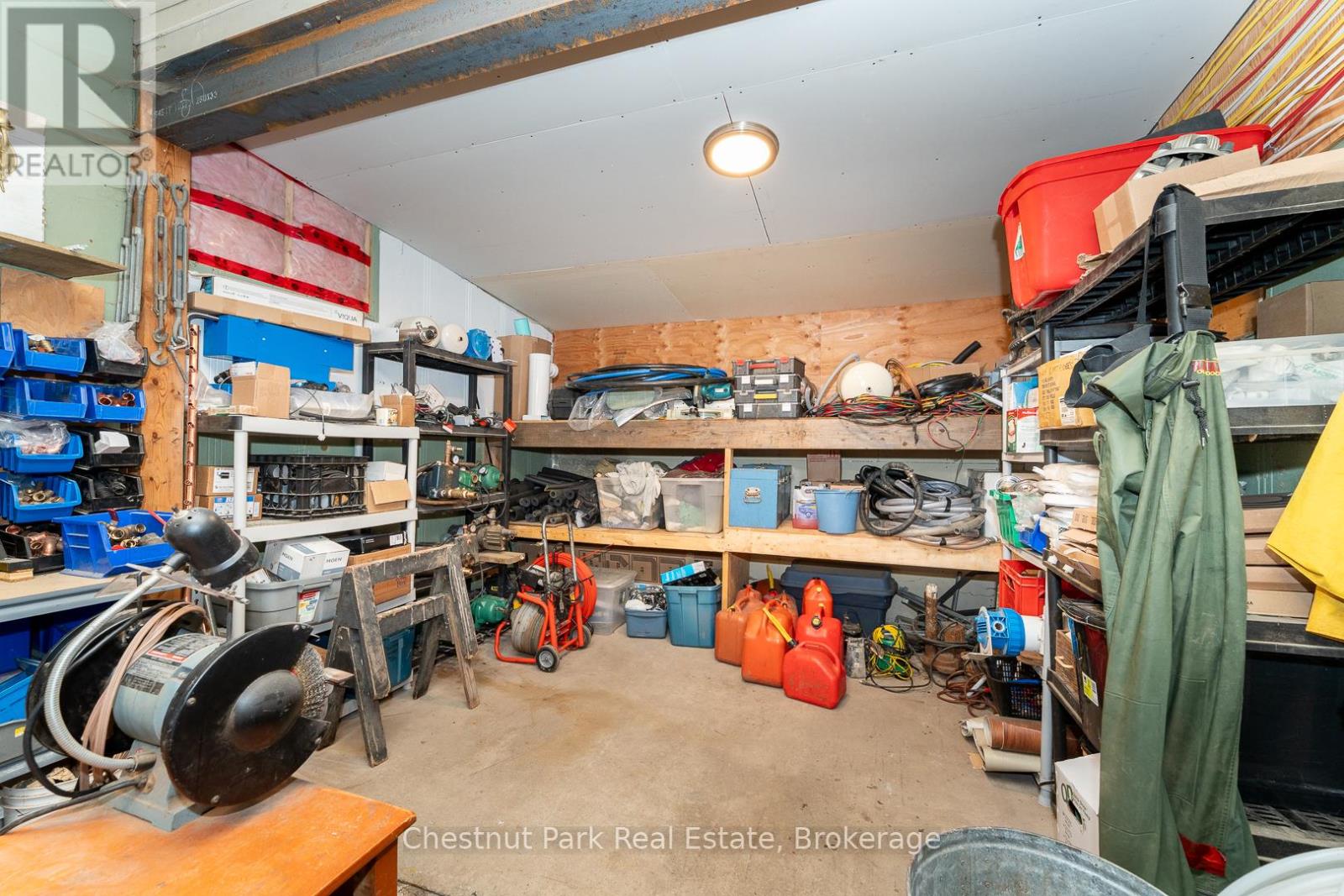 2015 141 Highway, Muskoka Lakes, Ontario  P0B 1M0 - Photo 23 - X12289883