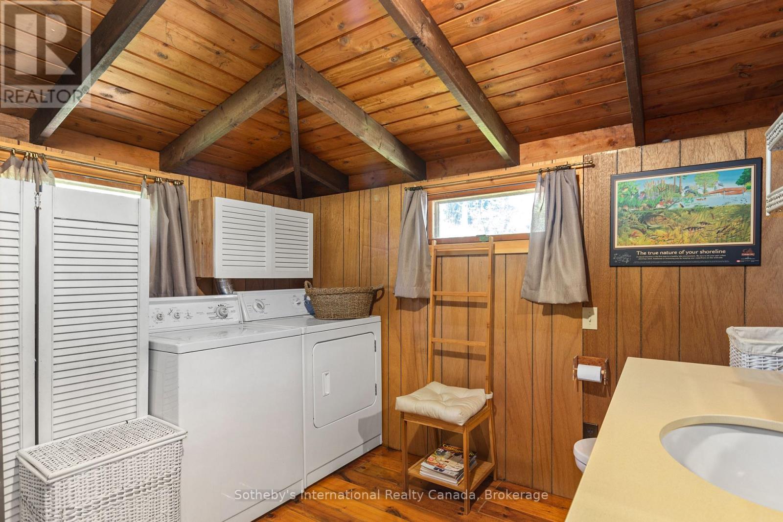 6608 Go Home Lake Shr, Georgian Bay, Ontario  P0C 1H0 - Photo 15 - X12290929