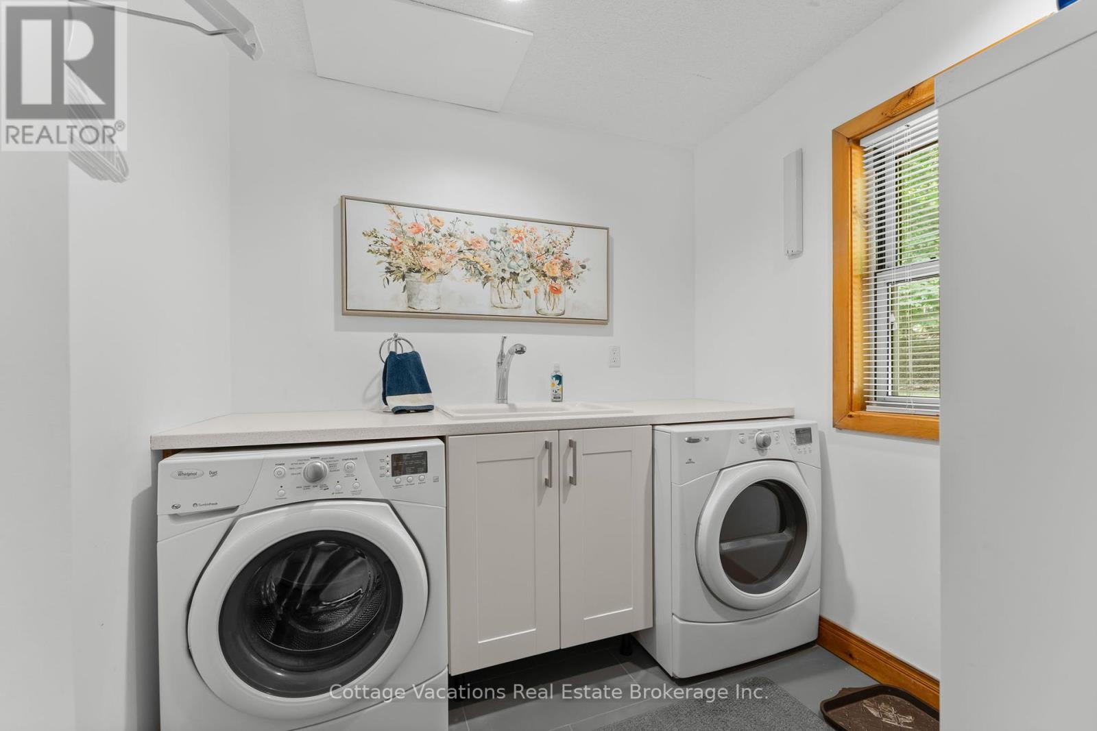 1292 Port Cunnington Road, Lake Of Bays, Ontario  P0A 1H0 - Photo 19 - X12293745