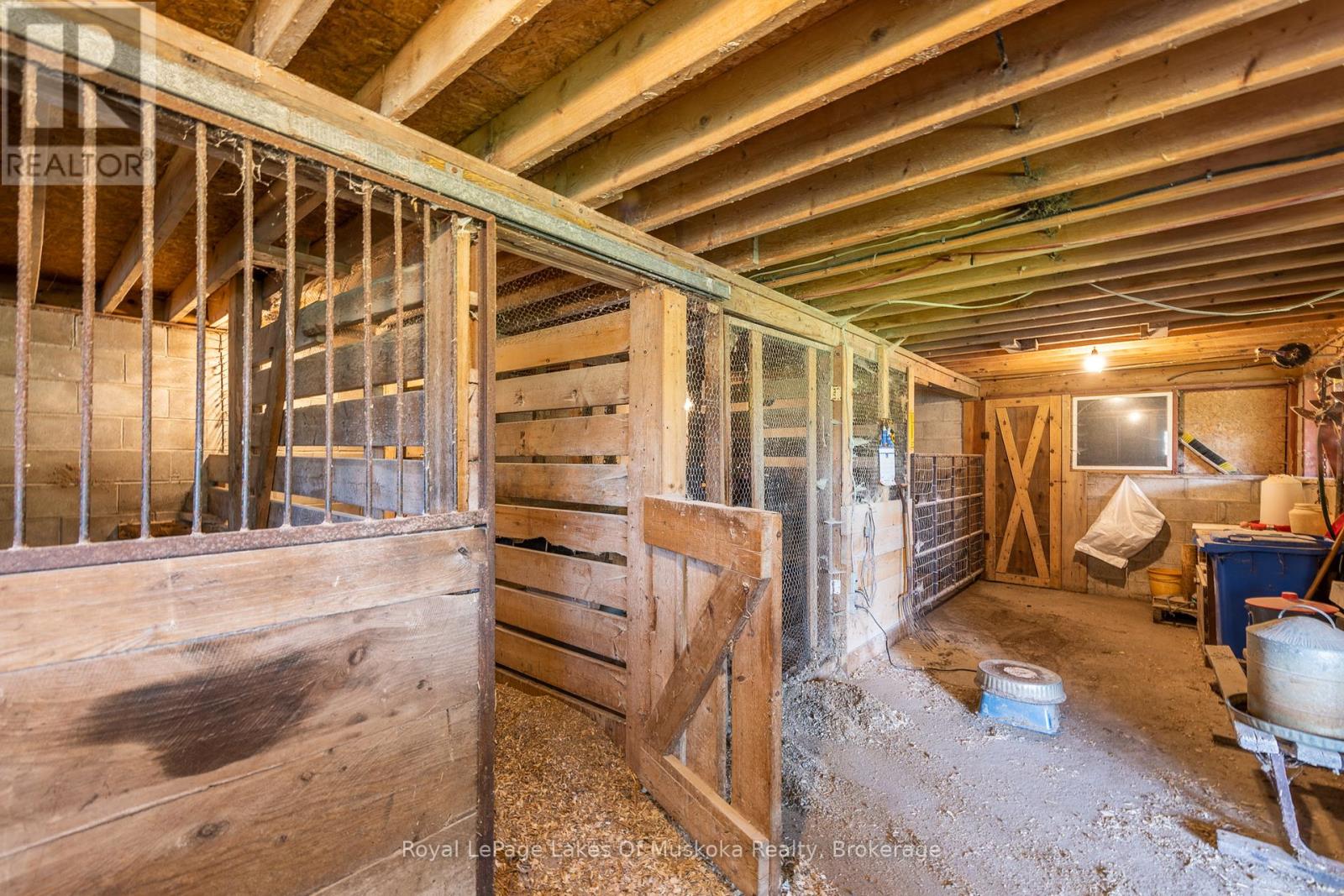 214 North Lancelot Road, Huntsville, Ontario  P0B 1M0 - Photo 26 - X12294693