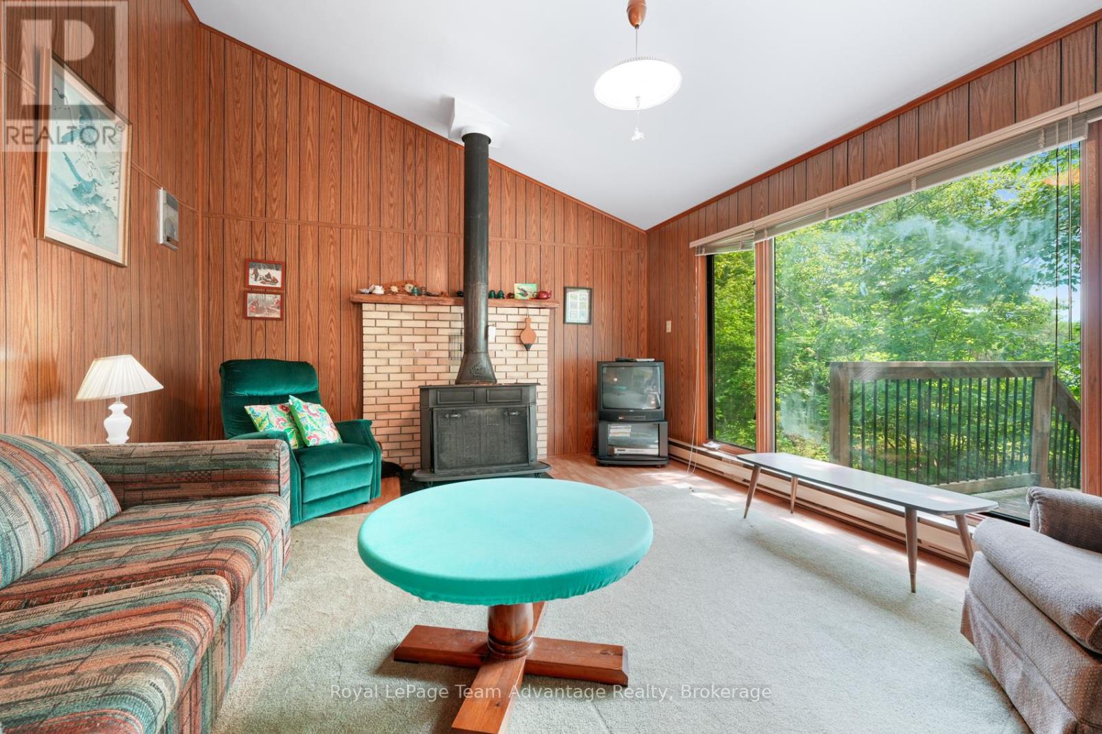 32 Christie Court, Seguin, Ontario  P2A 2W9 - Photo 13 - X12298312