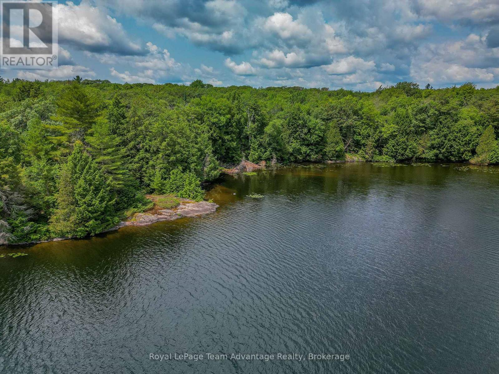 32 Christie Court, Seguin, Ontario  P2A 2W9 - Photo 3 - X12298312