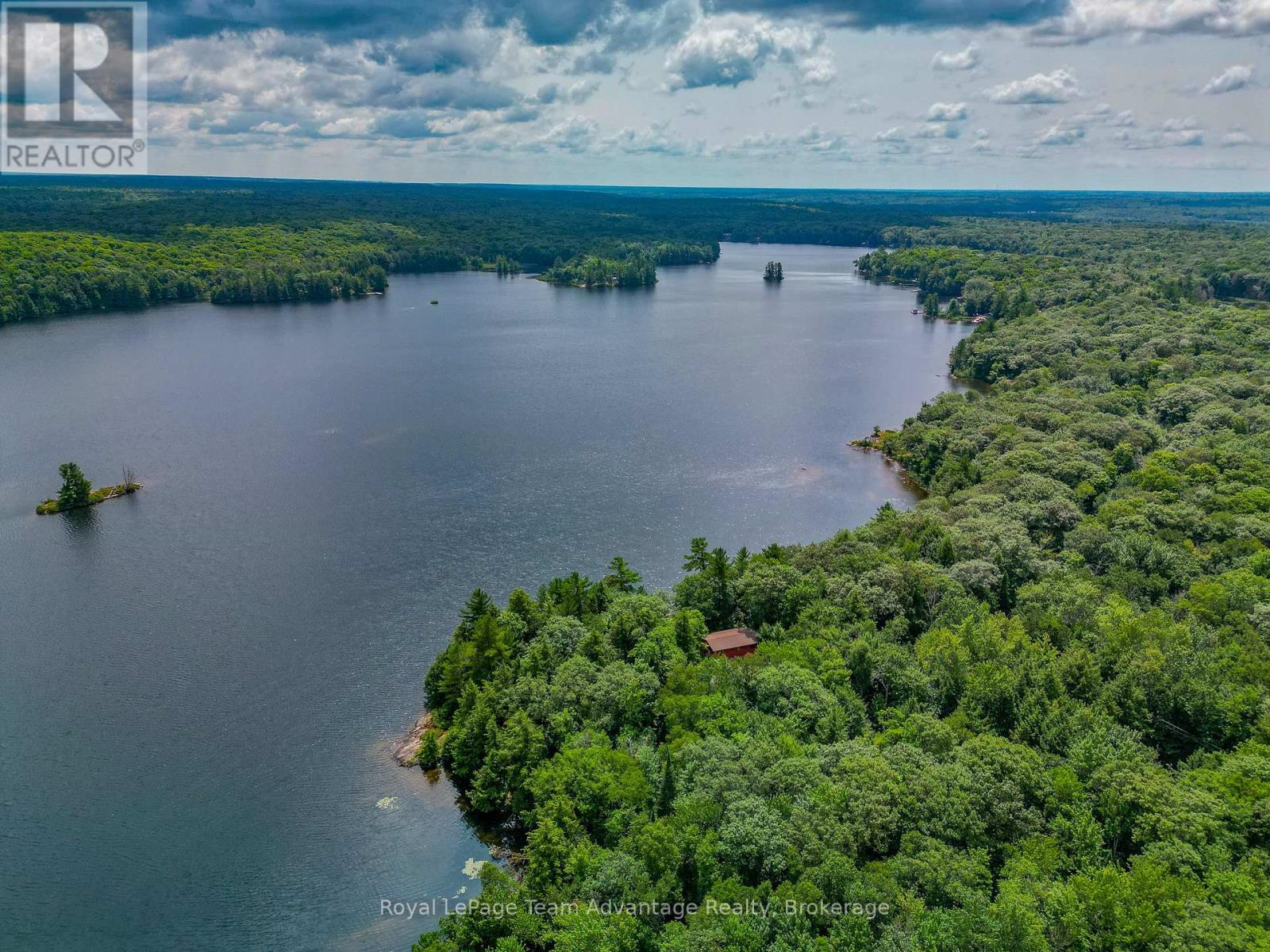 32 Christie Court, Seguin, Ontario  P2A 2W9 - Photo 5 - X12298312