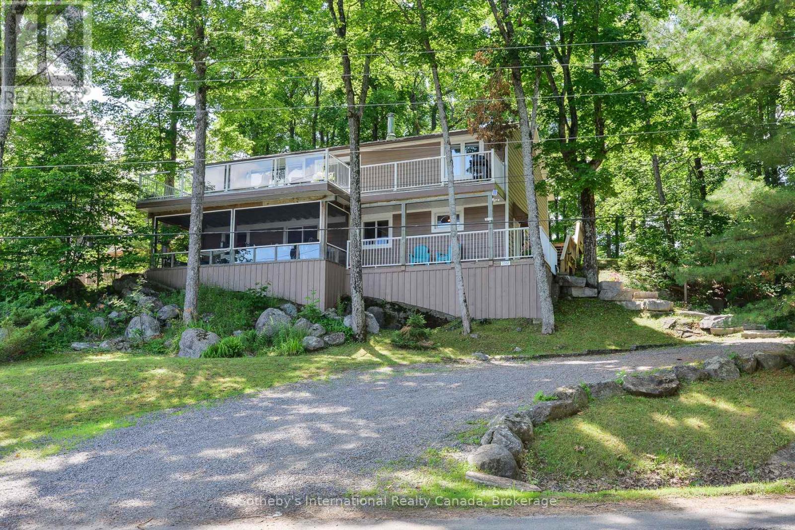 1062 Bradley Road, Muskoka Lakes, Ontario  P1P 1R2 - Photo 1 - X12306005